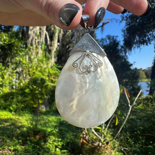 Sterling Silver Mother of Pearl Pendant