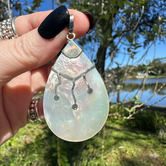Sterling Silver Mother of Pearl Pendant