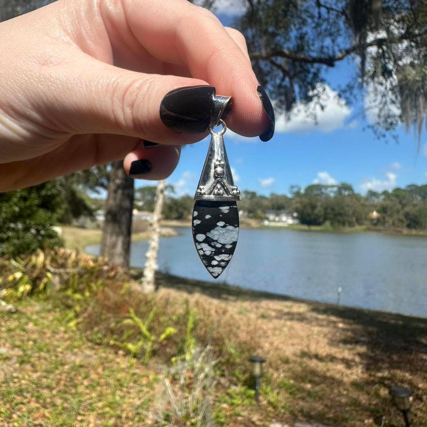Sterling Silver Snowflake Obsidian Pendant Approx 1.5 inches