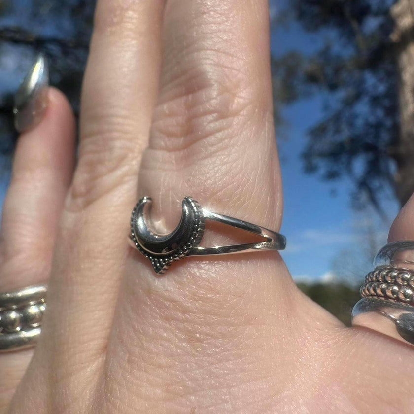 Sterling Silver Moon  Ring Size 8.75