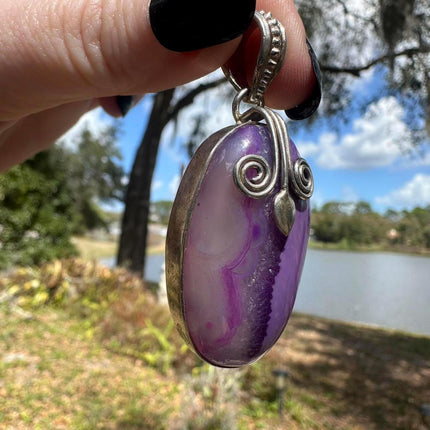 Vintage Sterling Silver Purple Agate Pendant