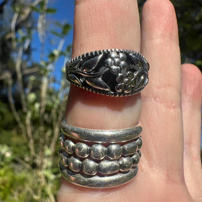 Sterling Silver Floral Thick Band Ring Size 7.75