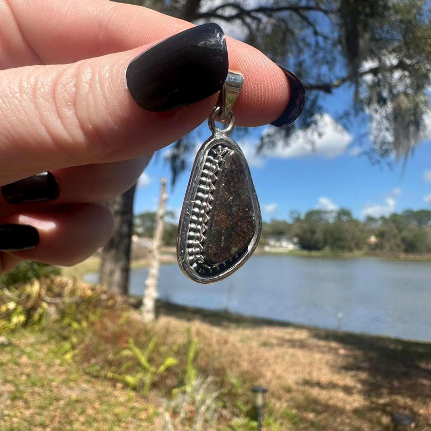 Sterling Silver Brown Ammolite Pendant Approx 1.5 inches