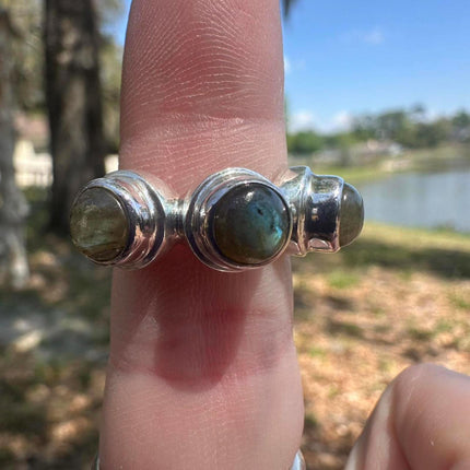 925 Sterling Silver Funky 3 Stone Labradorite Ring