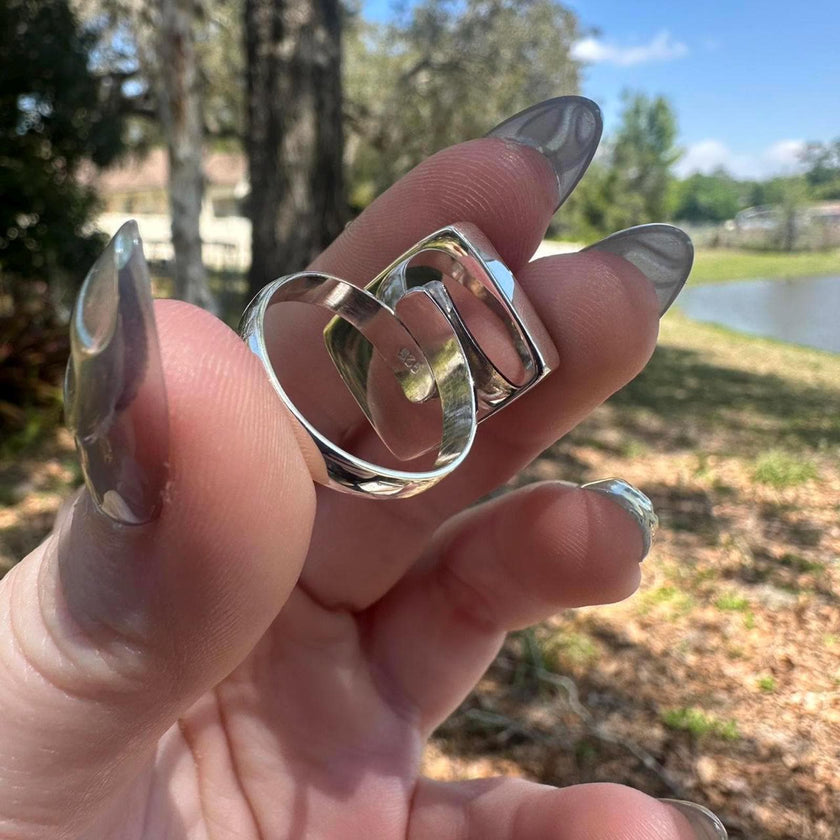 925 Sterling Silver Fossil Coral Ring. Size: Adjustable