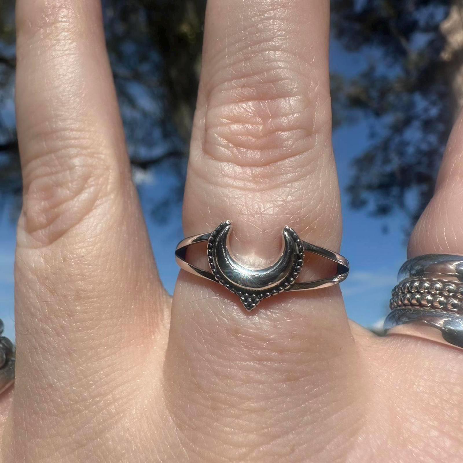 Sterling Silver Moon  Ring Size 8.75