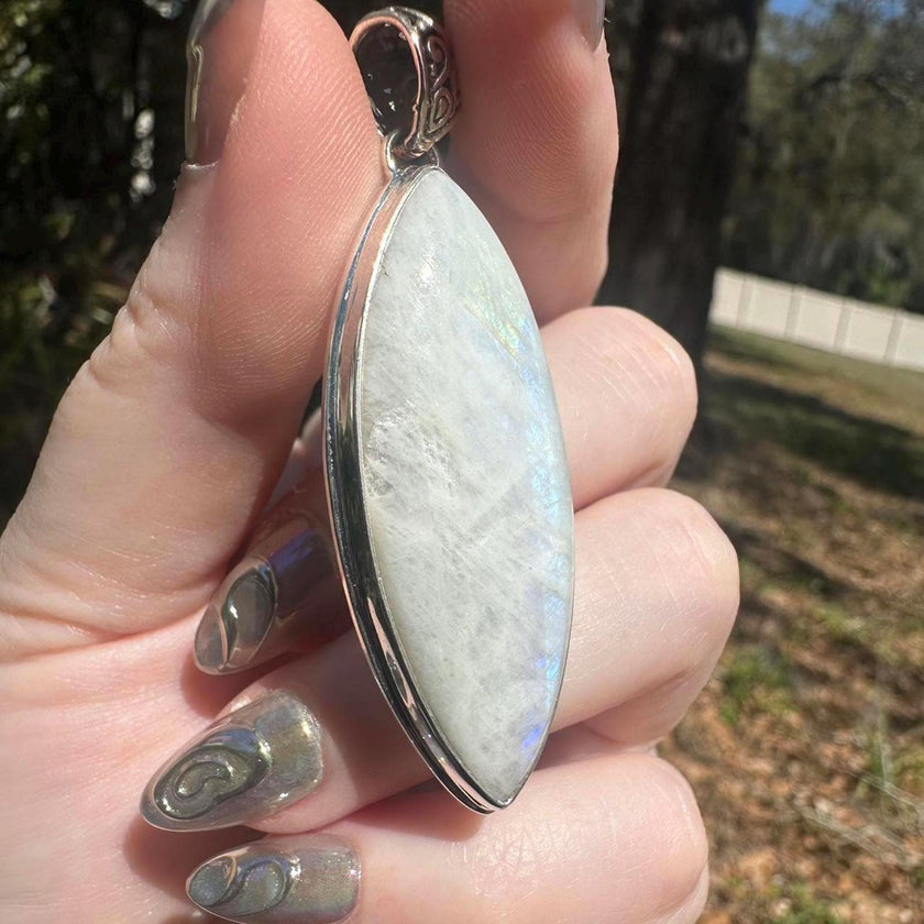 925 Sterling Silver Moonstone Pendant