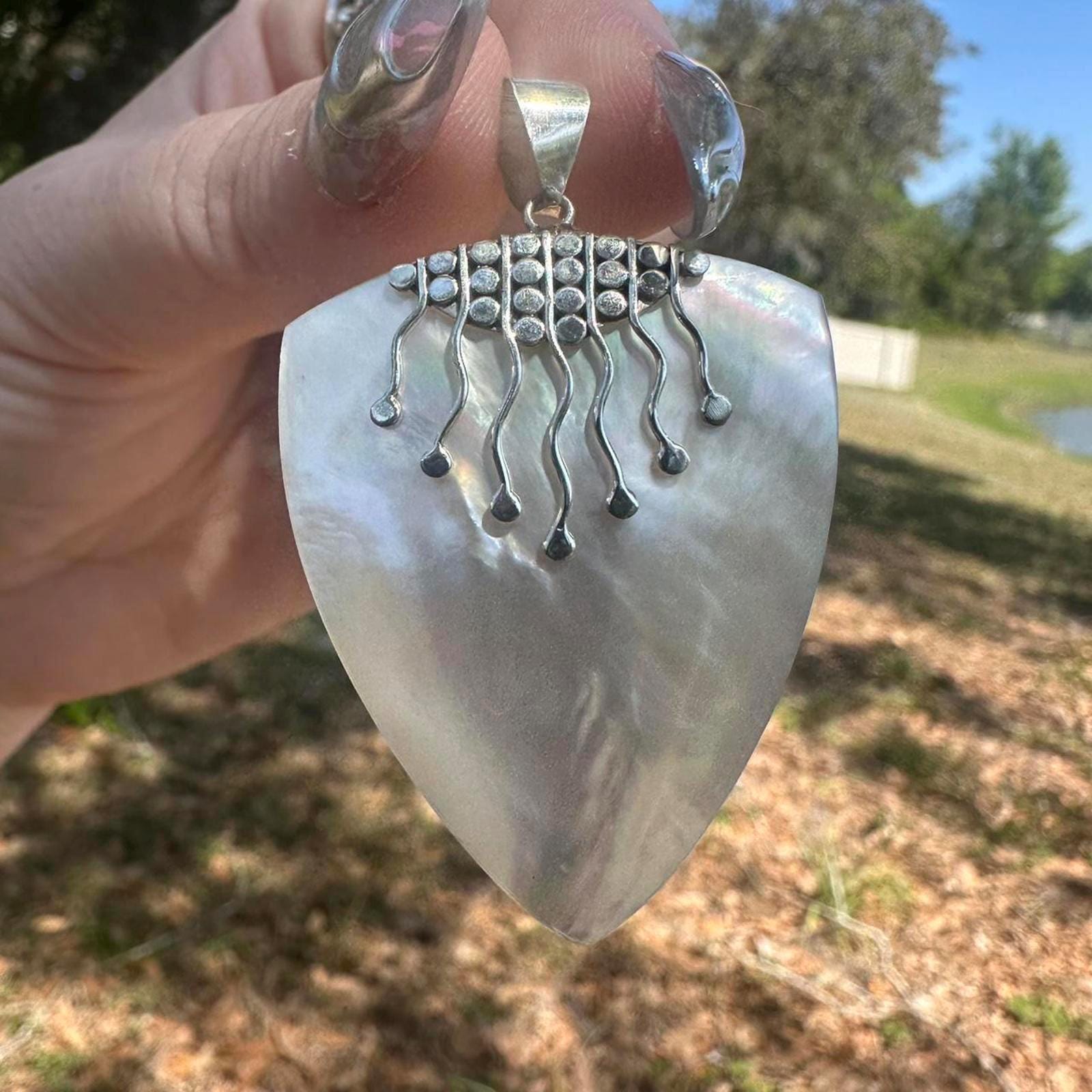 925 Sterling Silver  Mother of Pearl Pendant