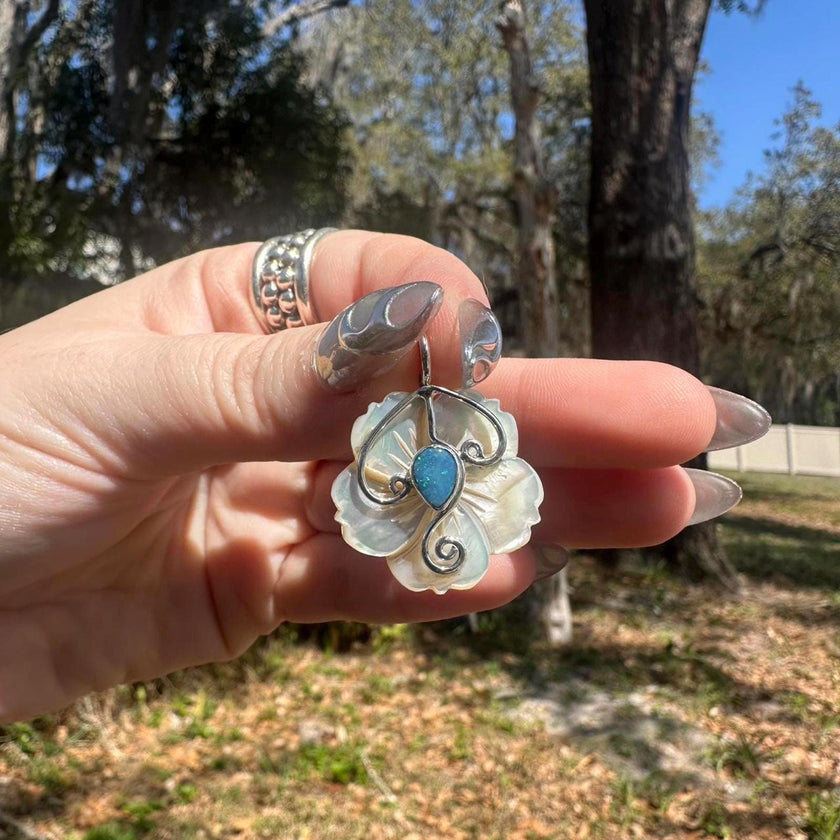 925 Sterling Silver Opal & Mother of Pearl Pendant