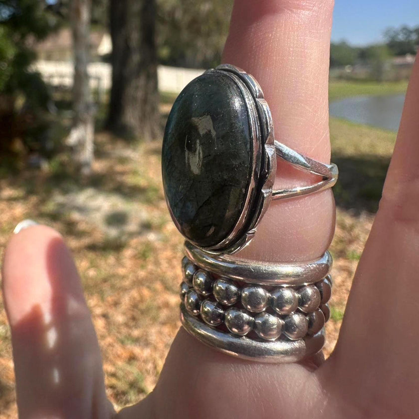 925 Sterling Silver Labradorite Ring Size 8
