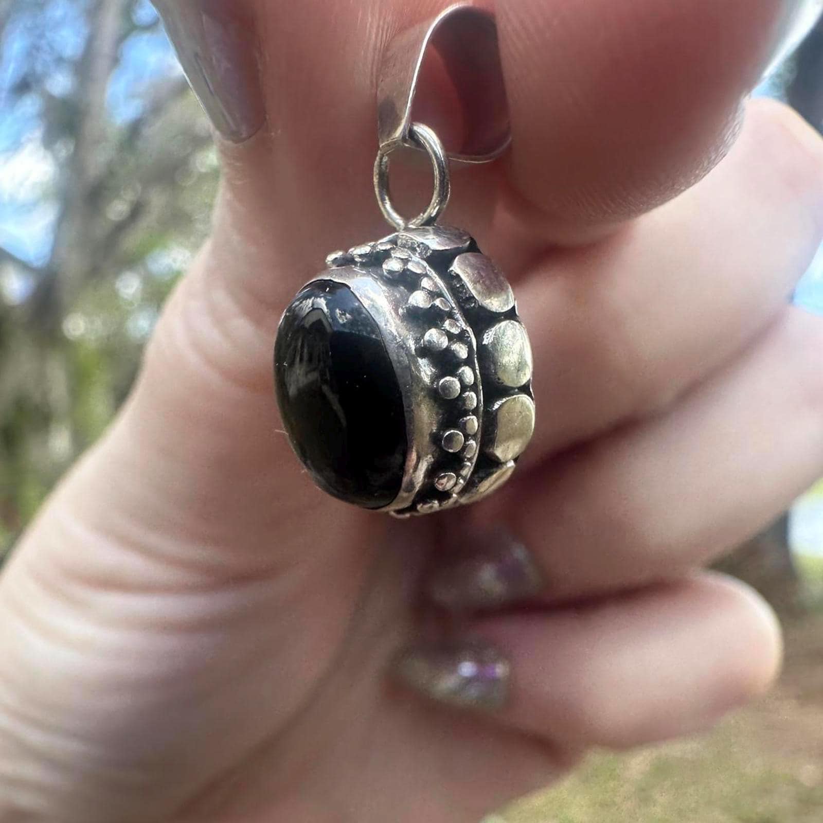 925 Sterling Silver Bali Style Onyx Pendant
