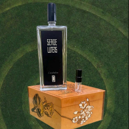 Serge Lutens L'orpheline Sample