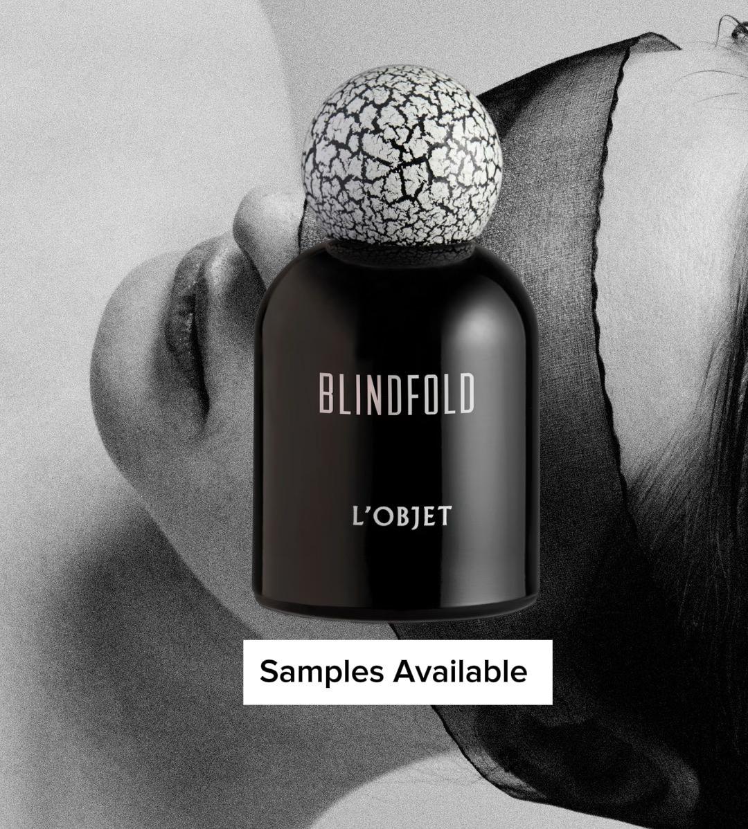 L’Objet Blindfold Sample
